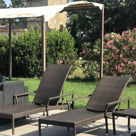 Casa vacanze Les Templiers - Petit Bizerty 36 Pers Saint-Gilles (Gard)