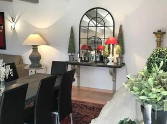 Les Templiers - Petit Bizerty 36 Pers Σπίτι διακοπών *